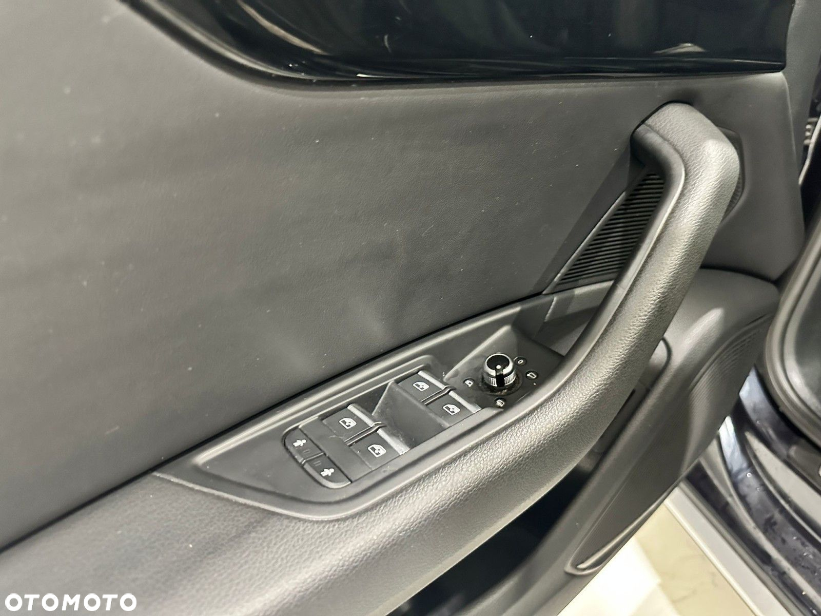 Audi A4 Allroad 2.0 TFSI Quattro S tronic - 34
