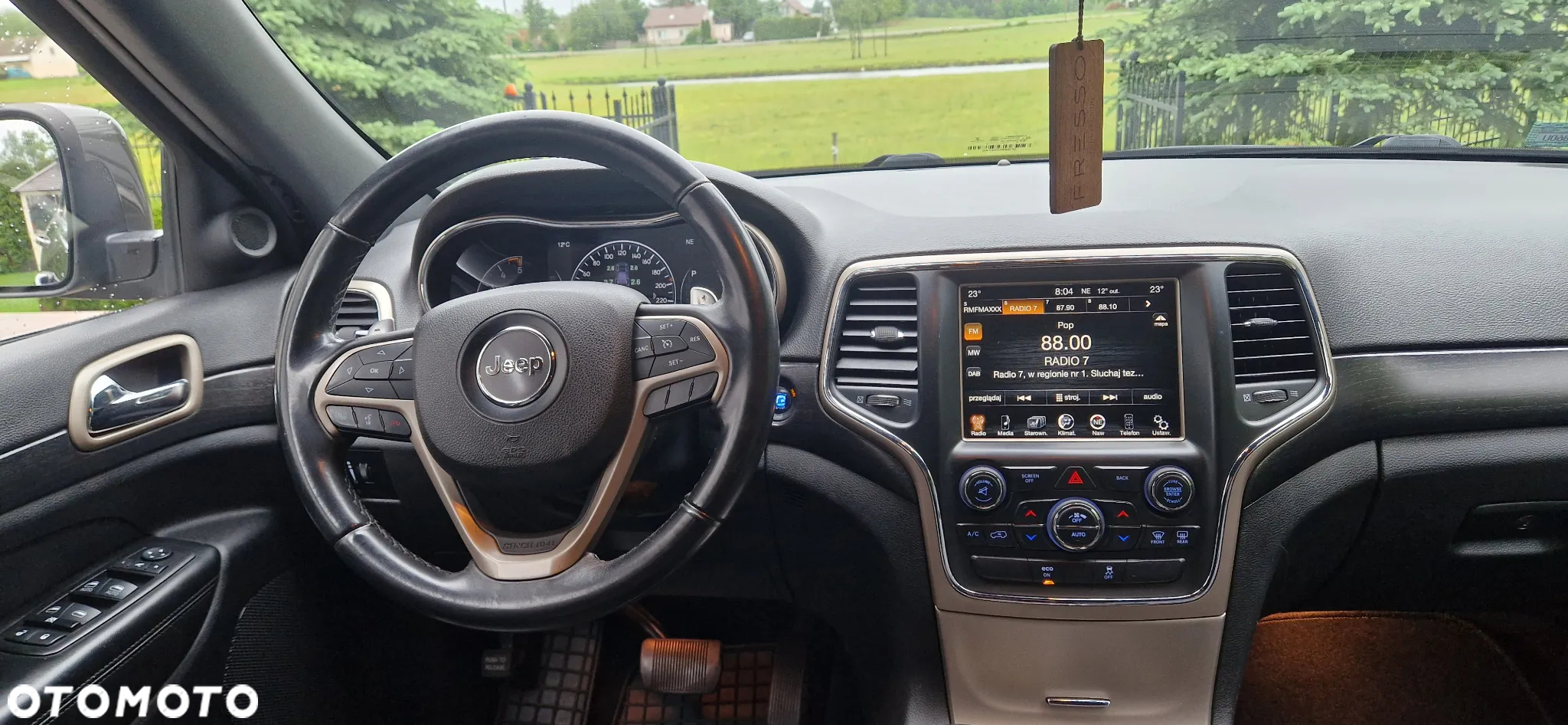Jeep Grand Cherokee 3.0 CRD Laredo - 11