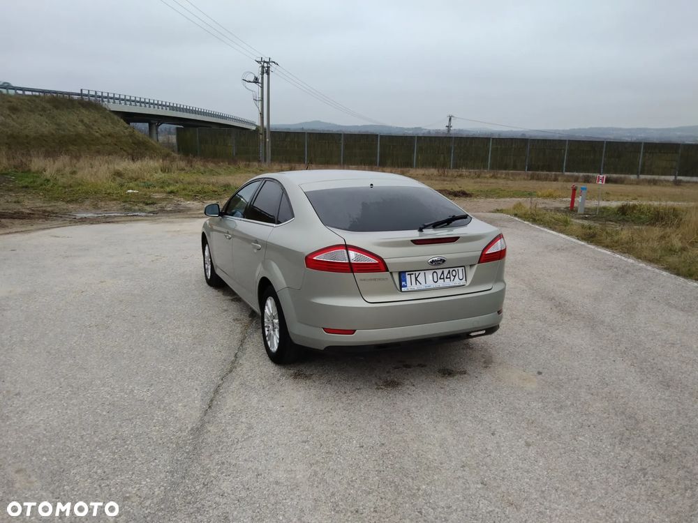 Ford Mondeo 2.0 TDCi Viva Titanium - 18