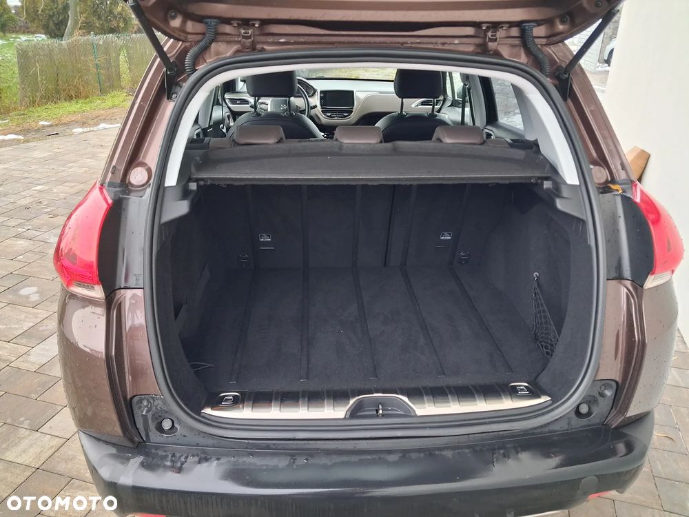 Peugeot 2008 120 VTI Allure - 16