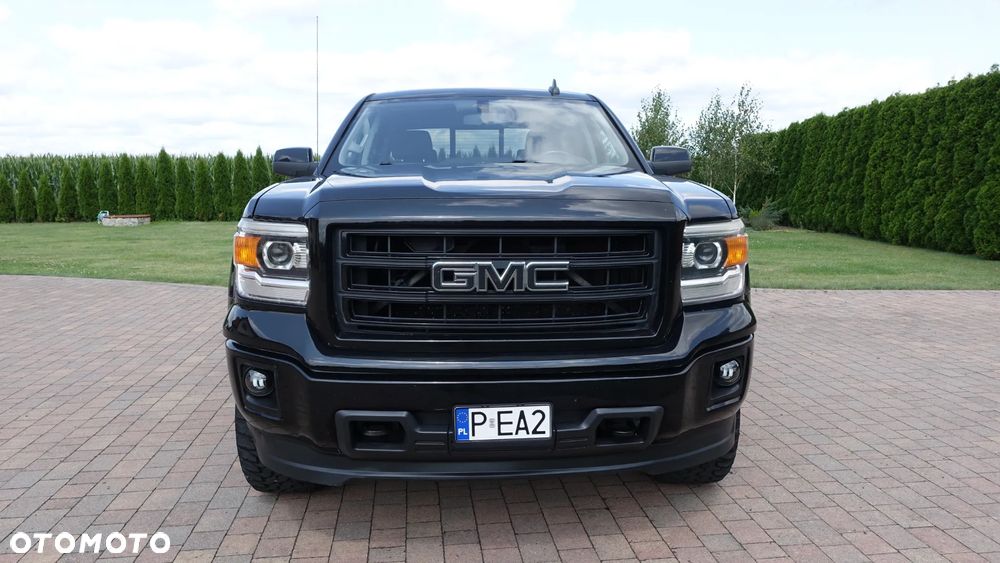 GMC Sierra - 4