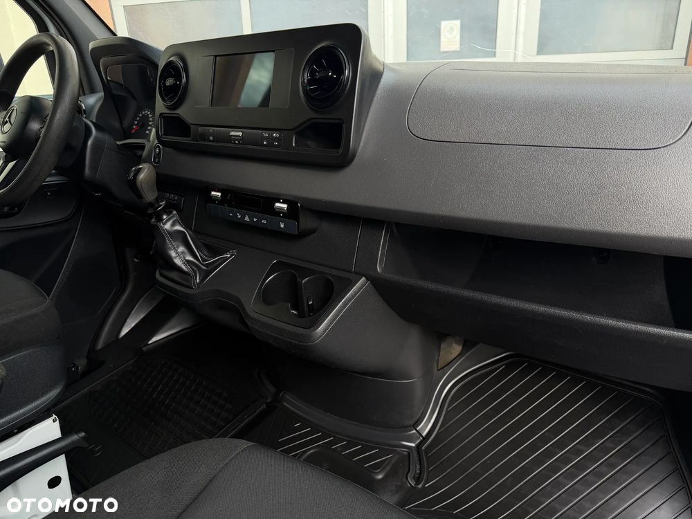 Mercedes-Benz Sprinter 516 Bliźniaki Doka Plandeka - 24