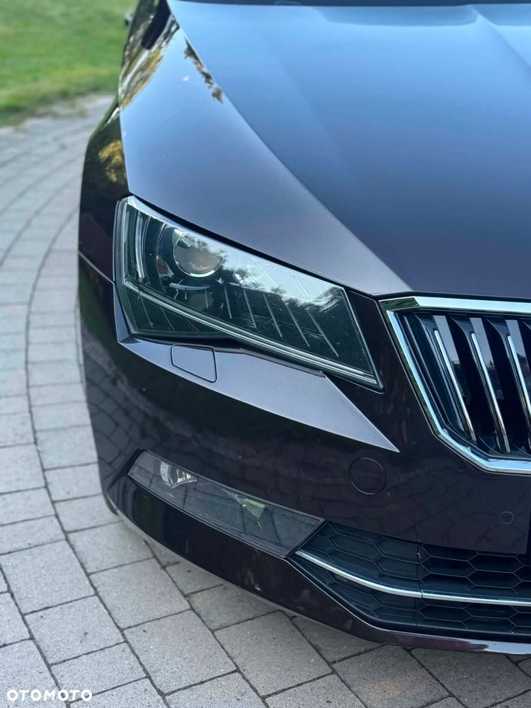 Skoda Superb 1.8 TSI L&K DSG - 4
