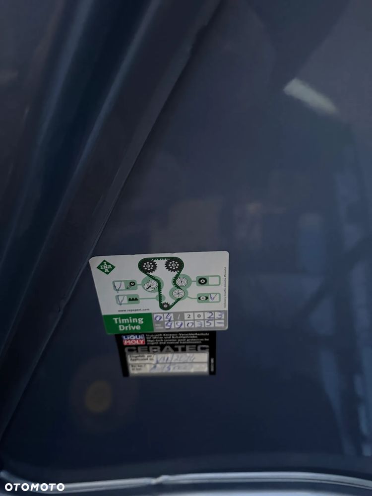 Volkswagen Passat - 29