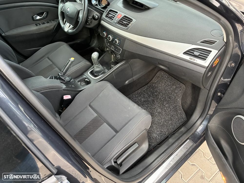 Renault Mégane Sport Tourer 1.5 dCi Dynamique - 13