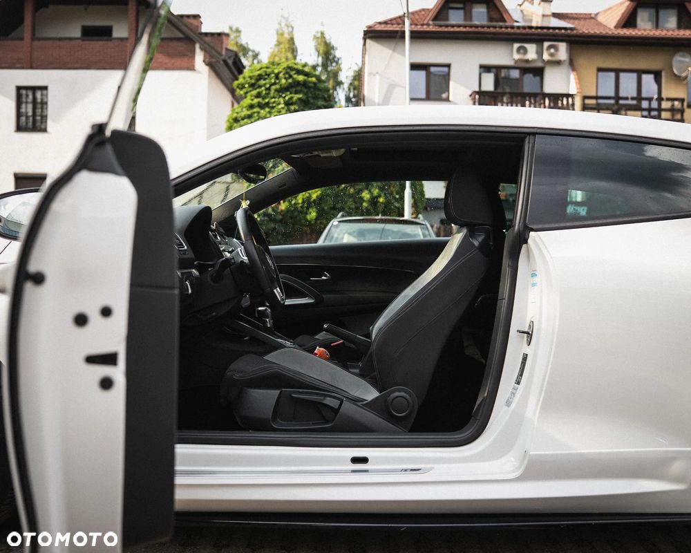 Volkswagen Scirocco 2.0 TSI DSG Edition - 14