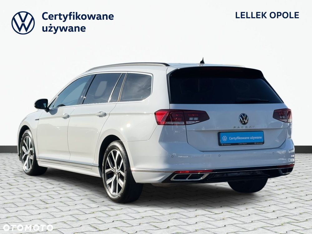 Volkswagen Passat Variant - 8