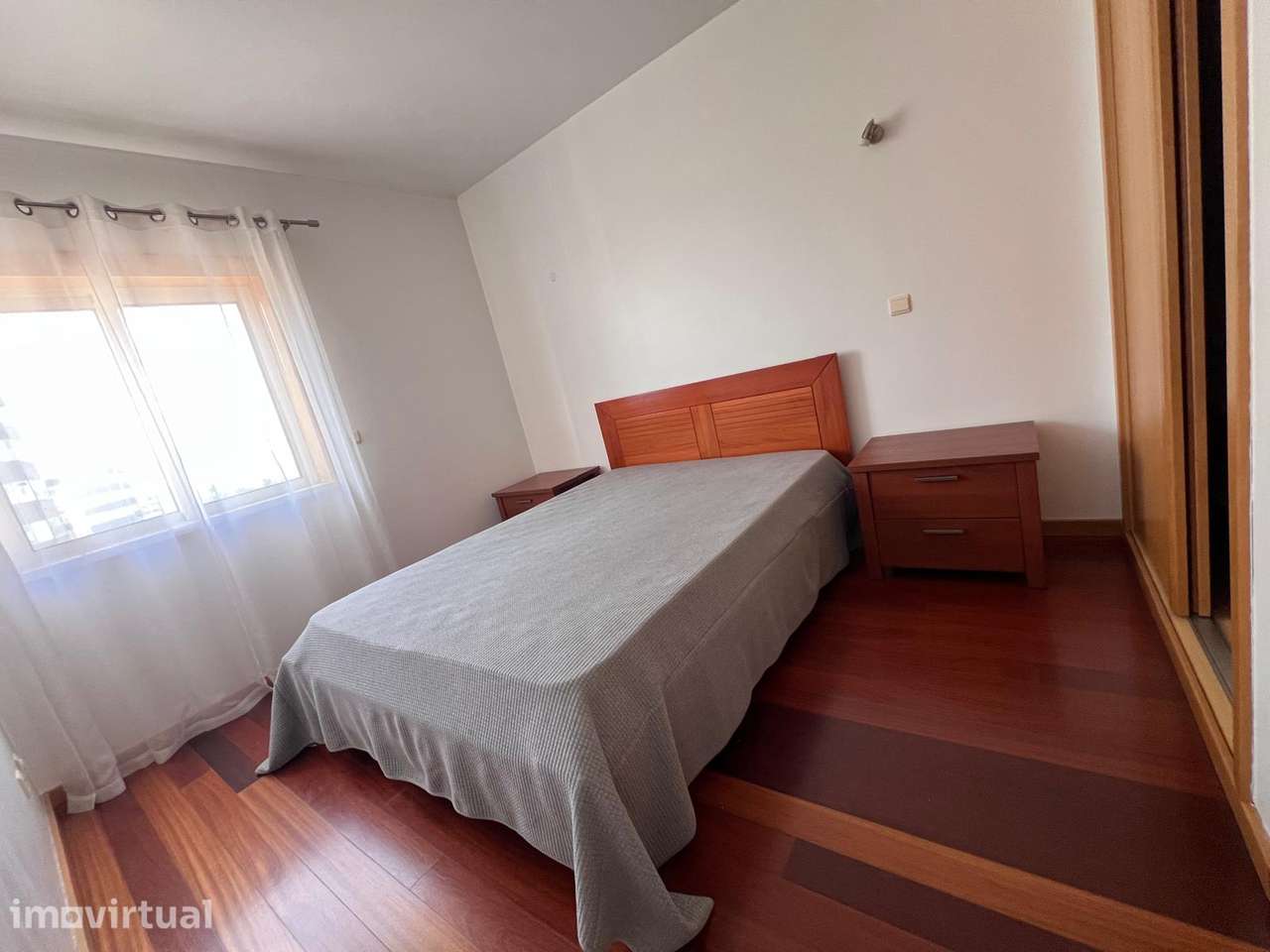 Apartamento T2 com terraço e garagem em Coimbra - Grande imagem: 3/19