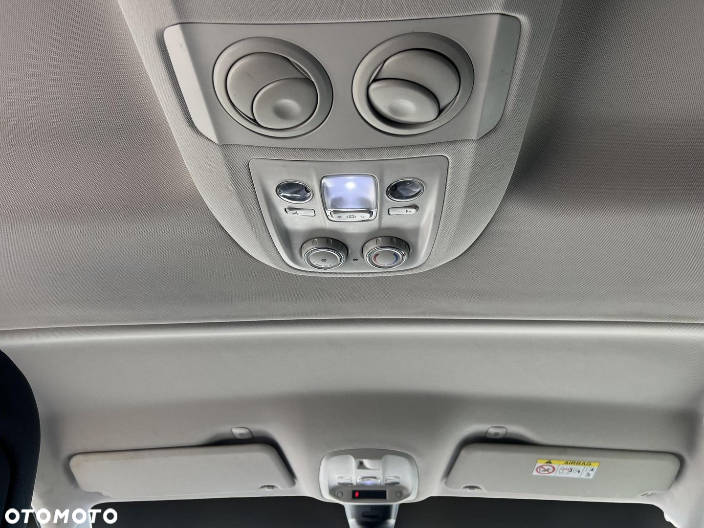 Toyota Proace Verso 2.0 D4-D Long VIP - 25