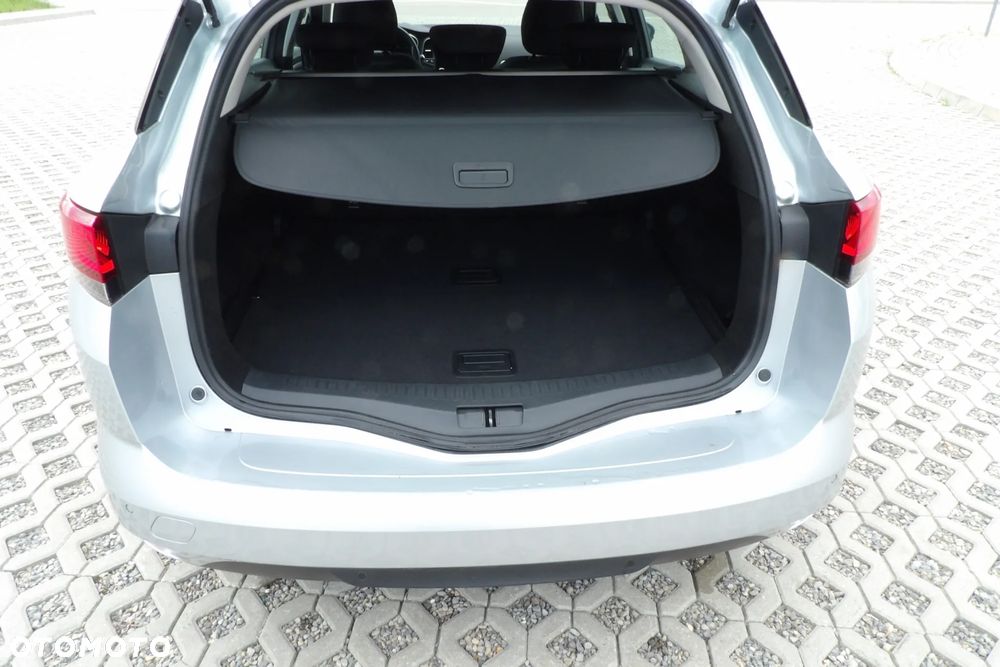 Renault Megane 1.3 TCe FAP Equilibre - 10
