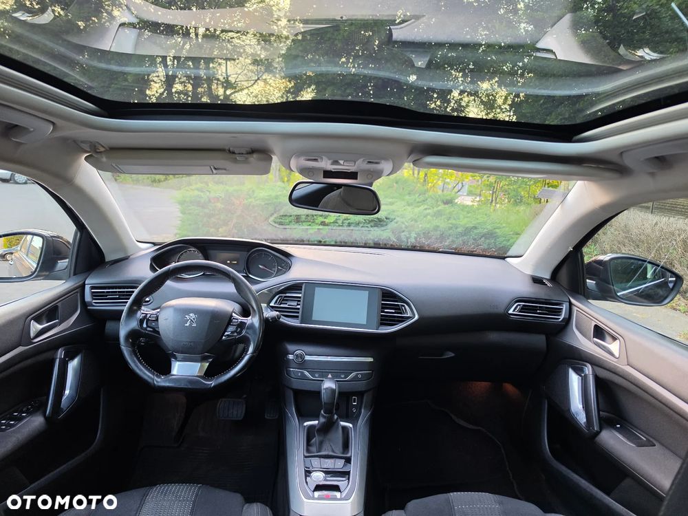Peugeot 308 - 5