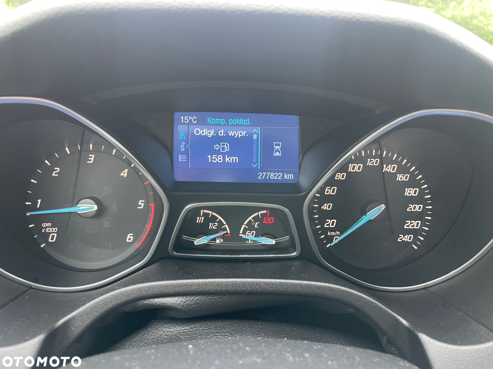 Ford Focus 1.6 TDCi DPF Champions Edition - 17