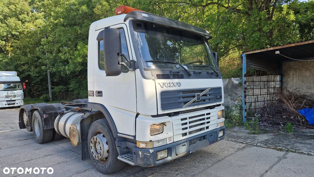 Volvo FM7 6X2 MANUAL 265.000KM - 10