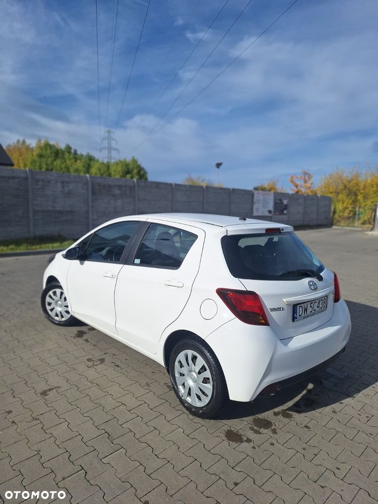 Toyota Yaris - 18
