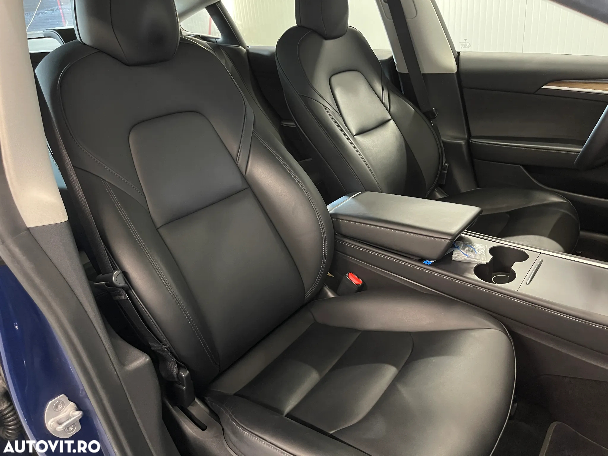 Tesla Model 3 Langstreckenbatterie Allradantrieb Dual Motor - 10