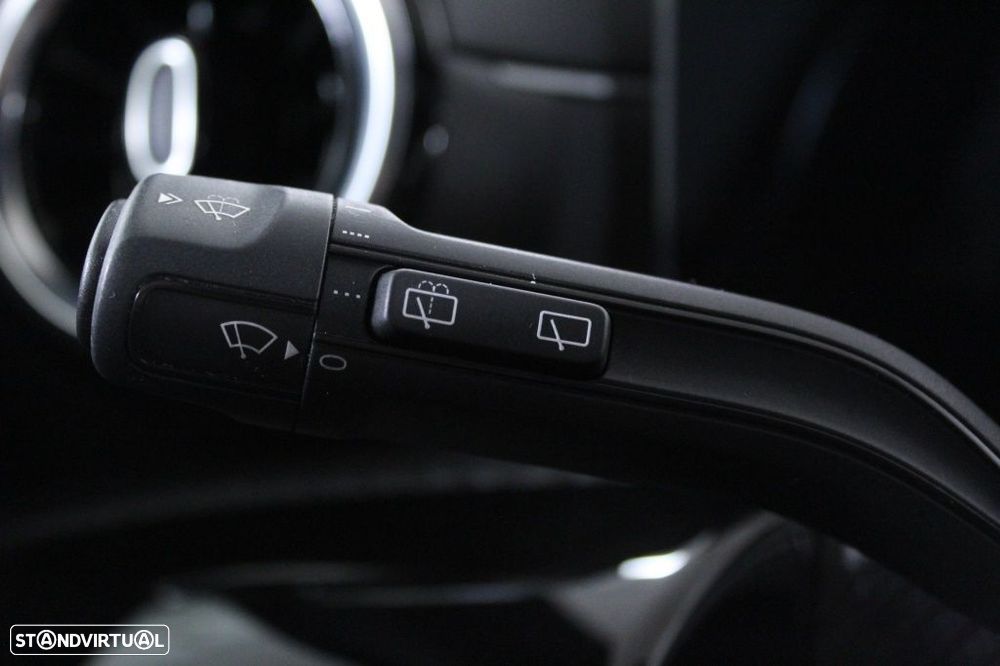 Mercedes-Benz A 250 e Style Plus - 25