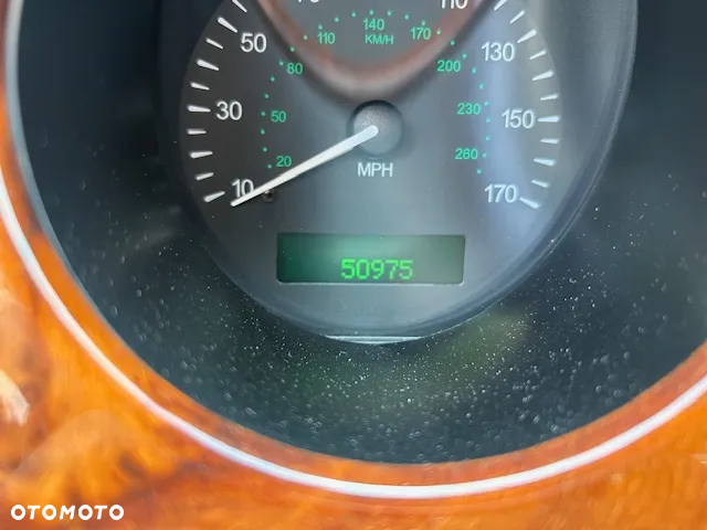 Jaguar XK8 4.0 - 28