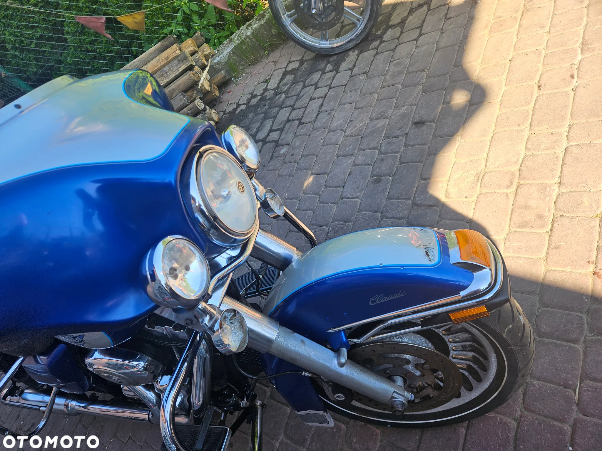 Harley-Davidson FLH Electra Glide - 8