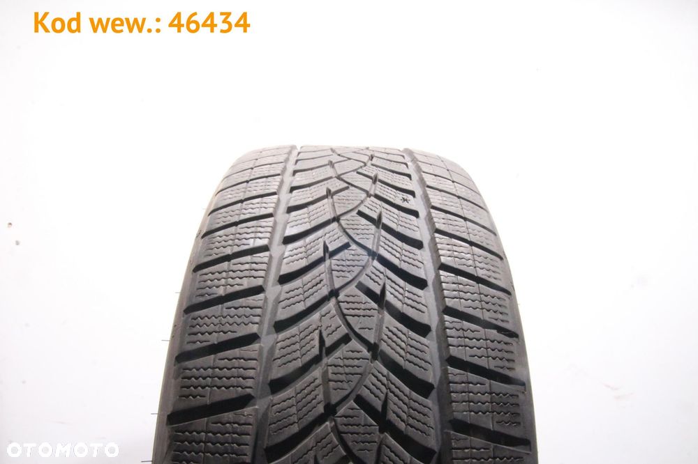 Opony Goodyear Goodyear Ultra Grip Performance + 245/40 R19 - 1