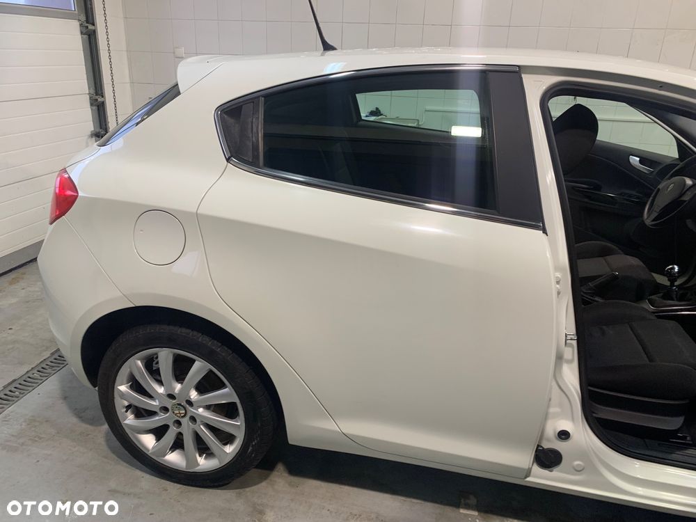 Alfa Romeo Giulietta 1.4 TB - 13
