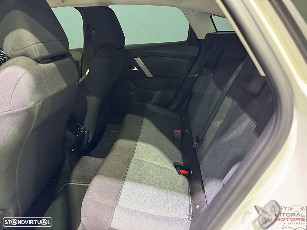 Citroën C4 1.2 PureTech Feel Pack EAT8 - 17