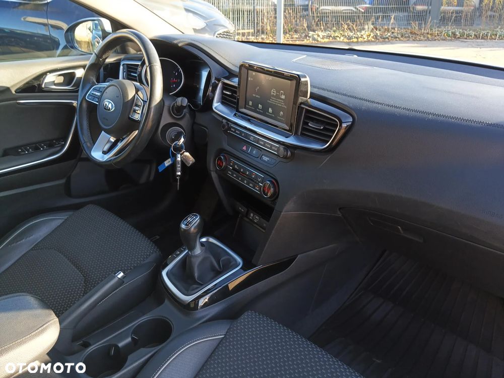 Kia Ceed 1.4 T-GDI L - 13