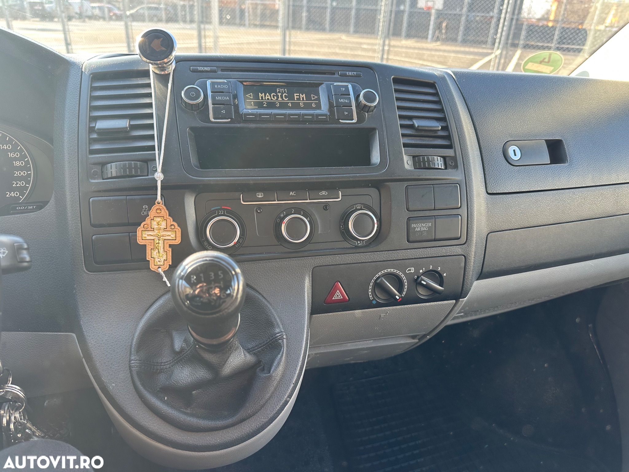 Volkswagen Transporter T5 7FD131/WF2/ZP1/1T3 BMT - 9
