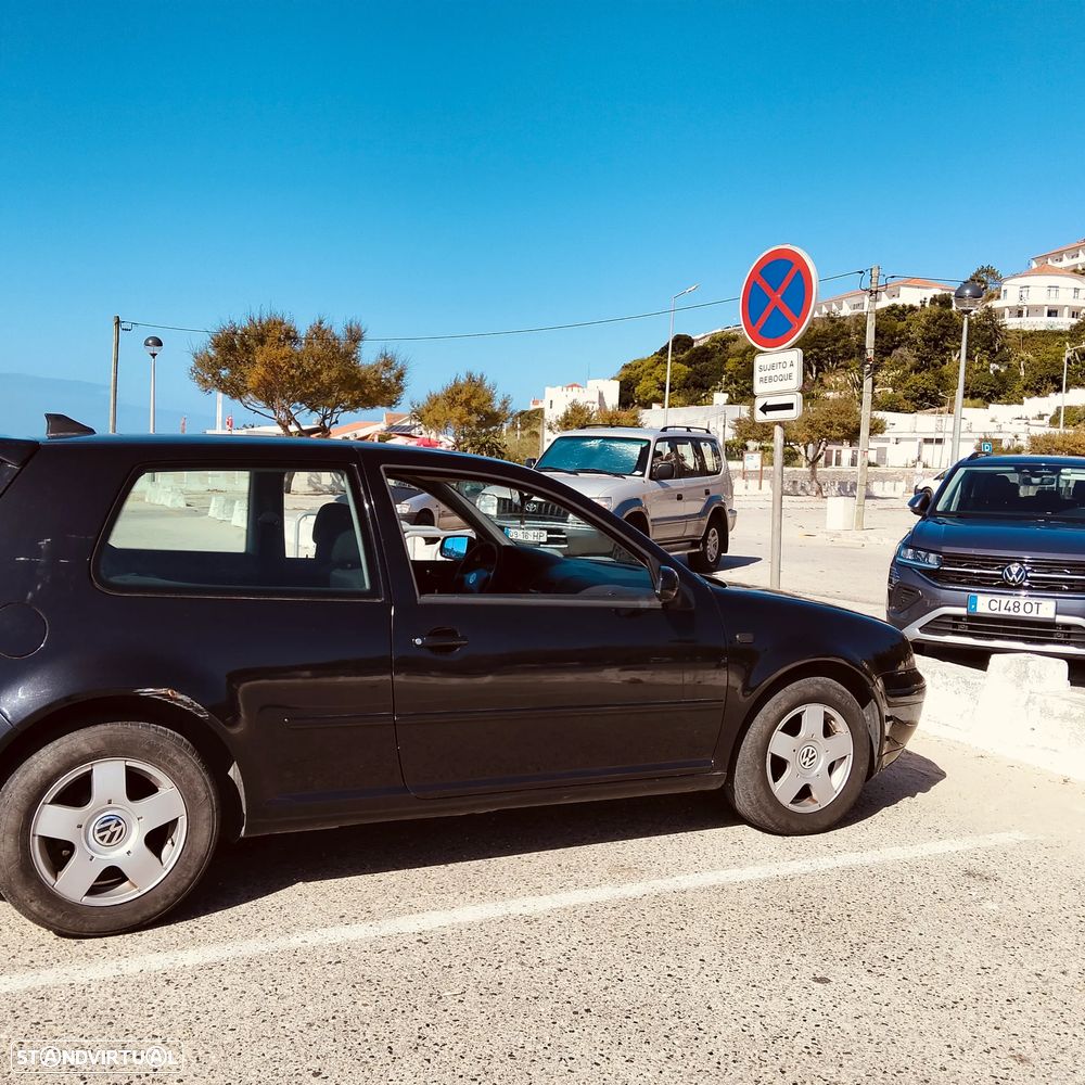 VW Golf - 5
