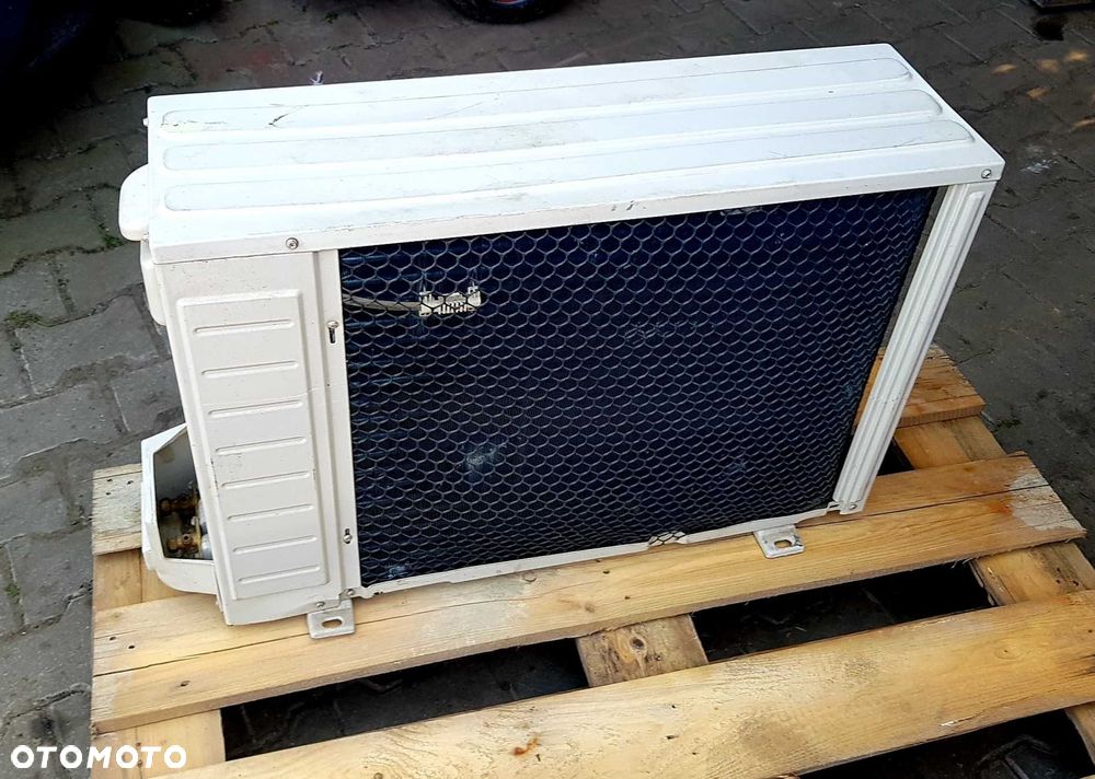 COMFEE Klimatyzator MSR23-12HRDN1-QE/12F - 2