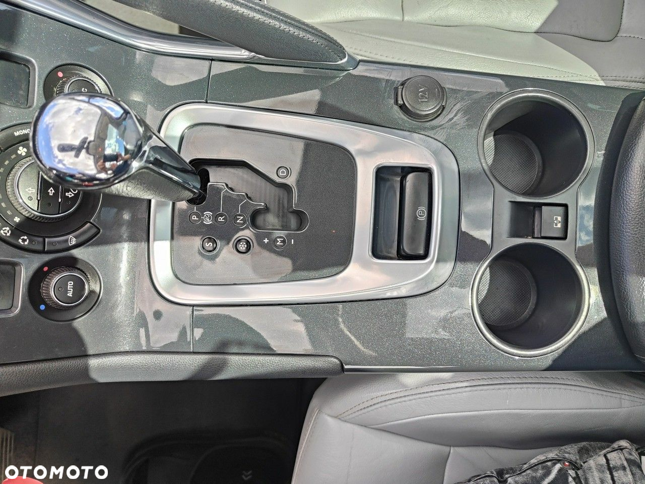 Peugeot 3008 HDi 160 Automatik Business-Line - 13