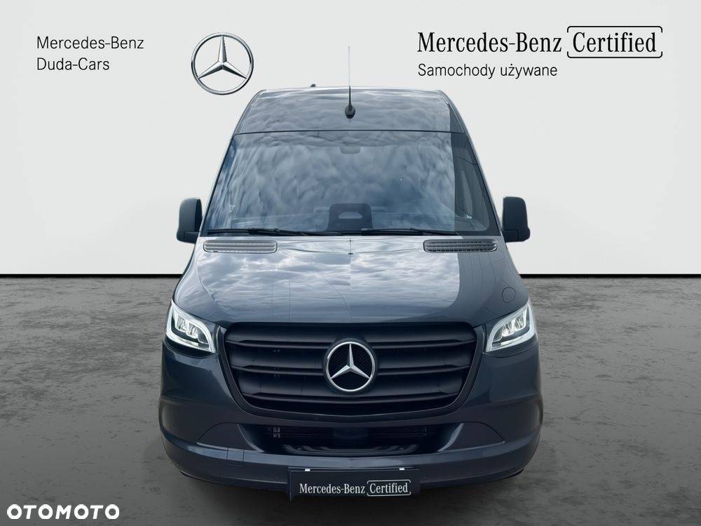 Mercedes-Benz Sprinter 319 - 11