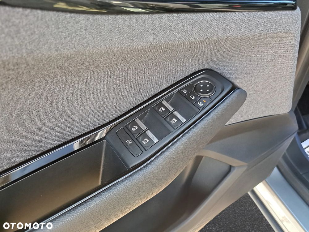 Renault Austral 1.3 TCe mHEV Equilibre - 24