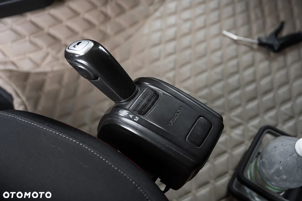 Volvo FH460 Euro 6 - 17