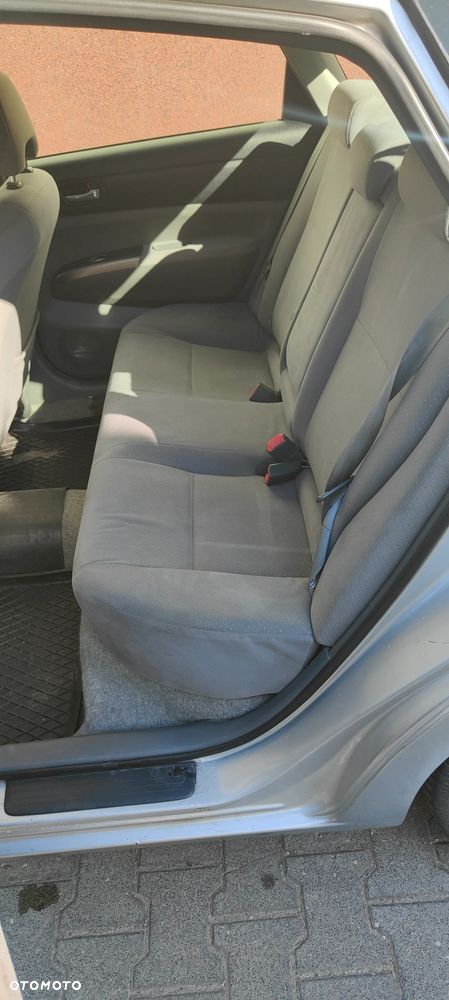 Toyota Prius 1.5 VVT-i Sol - 9