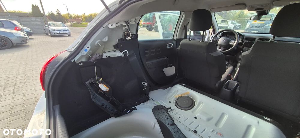 Citroën C3 1.2 PureTech Plus - 16