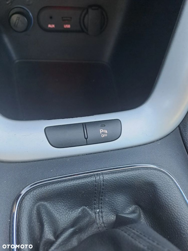 Kia Ceed 1.6 GDI XL - 14