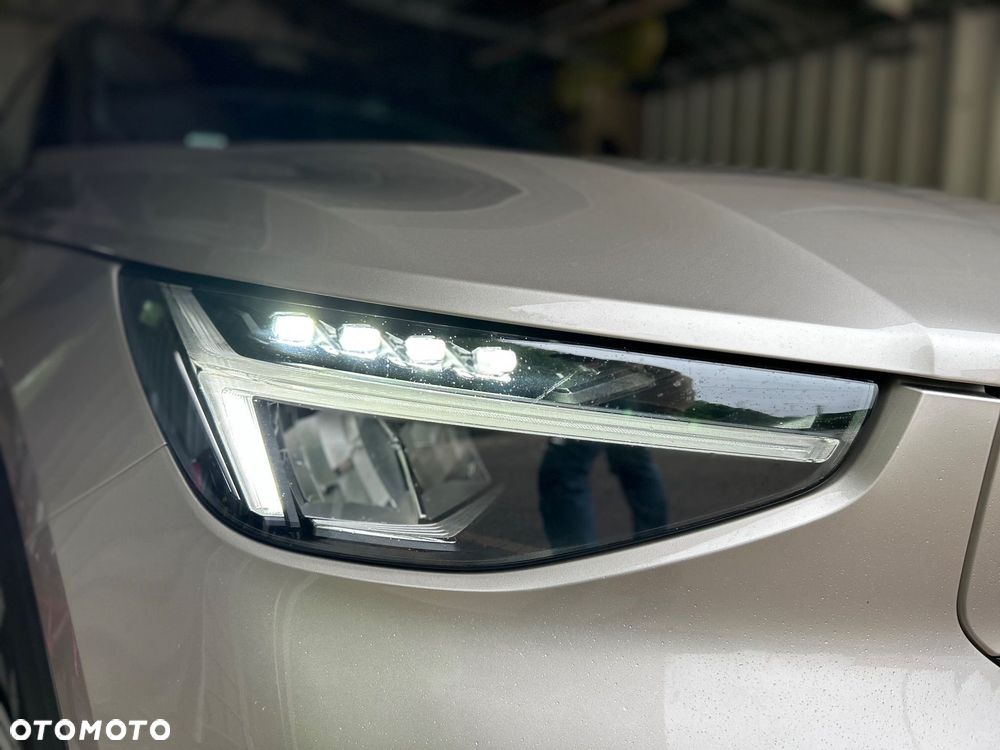 Volvo XC 40 Recharge Plus - 22