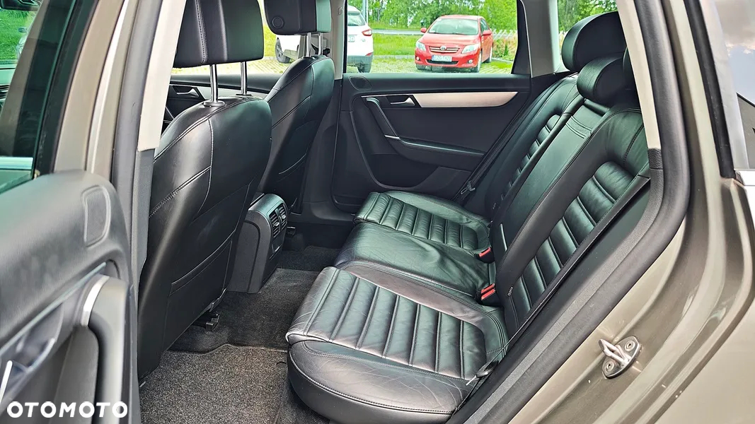 Volkswagen Passat 1.4 TSI BMT Comfortline DSG - 21
