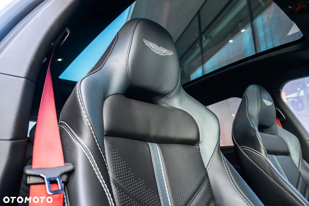 Aston Martin DBX707 - 15