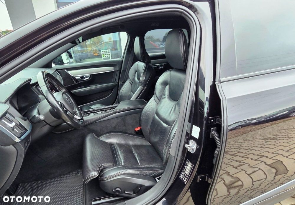 Volvo V90 Cross Country - 5