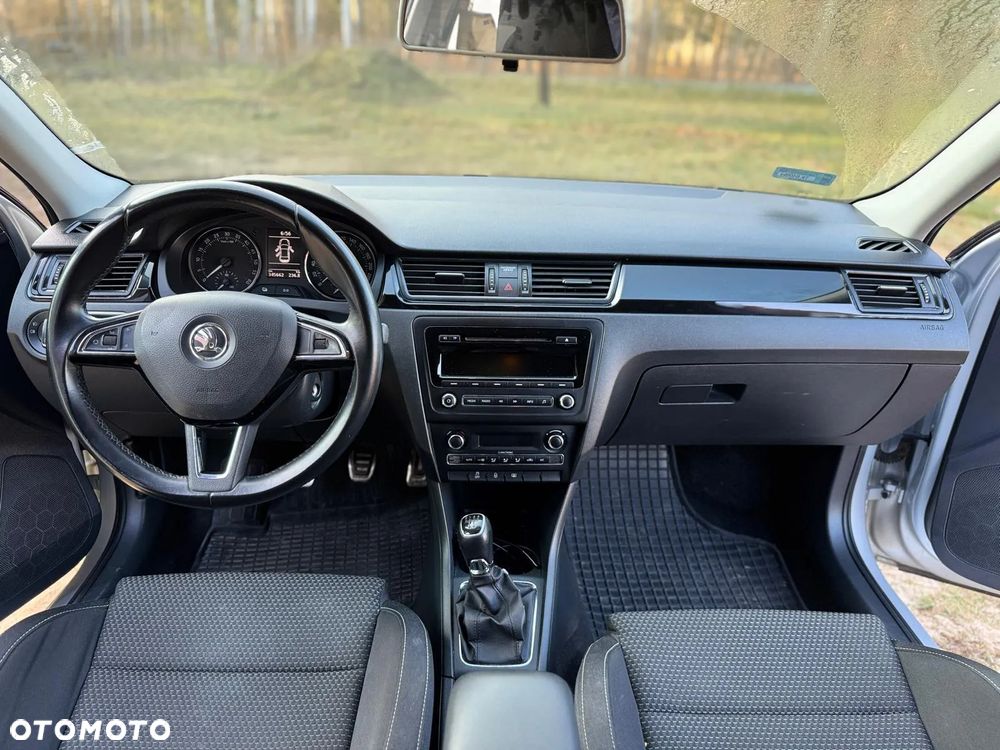 Skoda RAPID - 6