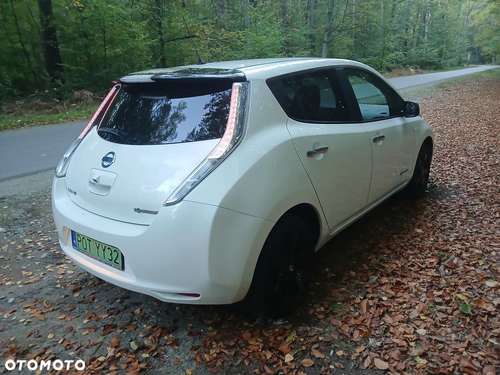 Nissan Leaf 24 kWh (ohne Batterie) Tekna - 4