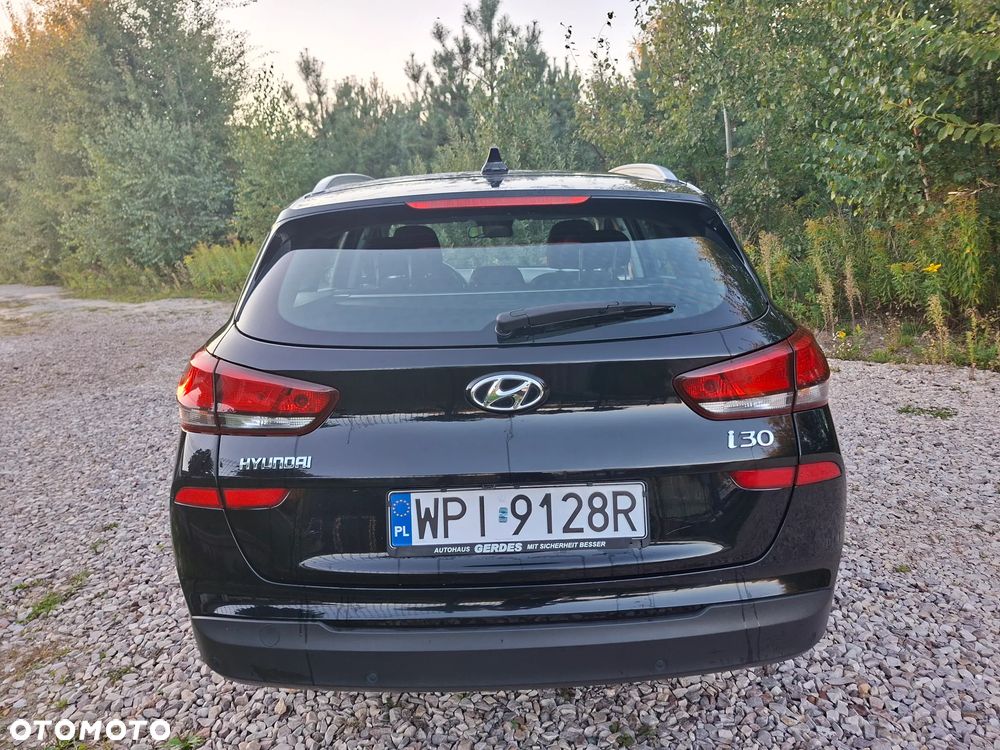 Hyundai i30 1.6 CRDI EDITION 30 - 21