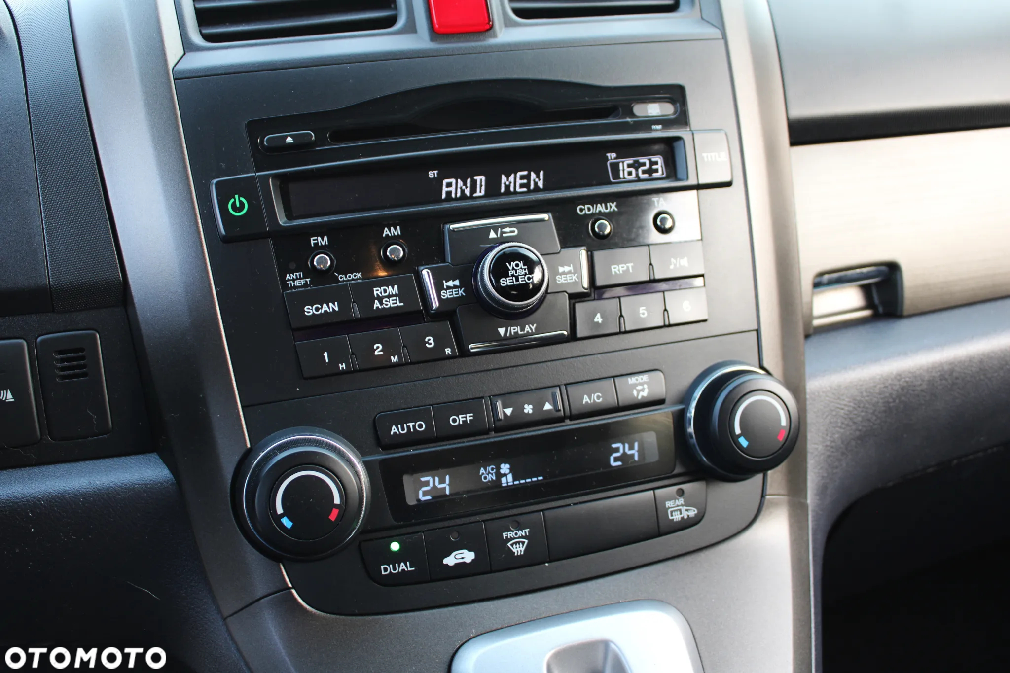 Honda CR-V - 21