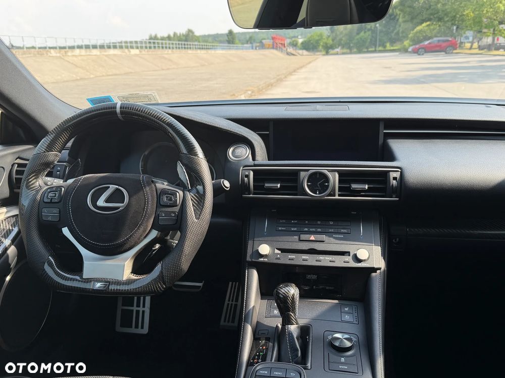 Lexus RC F Elegance - 39
