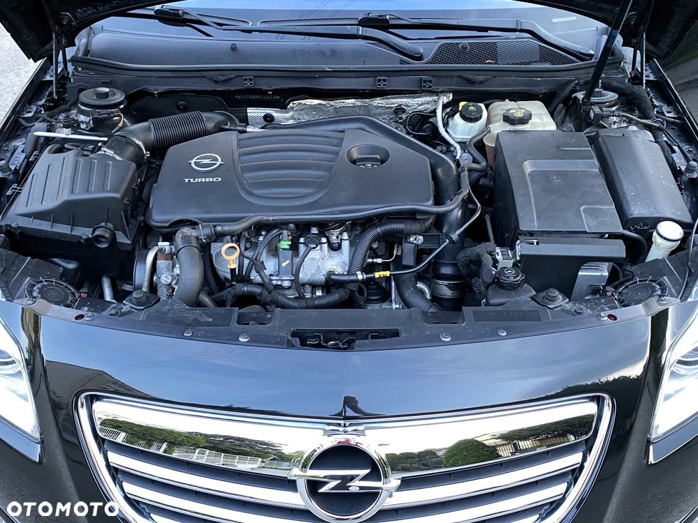 Opel Insignia 2.0 T Cosmo 4x4 - 36