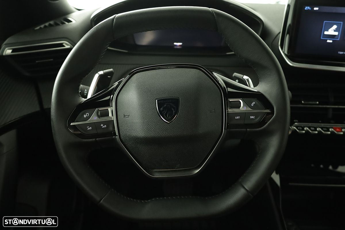 Peugeot 2008 1.2 PureTech Allure EAT8 - 16