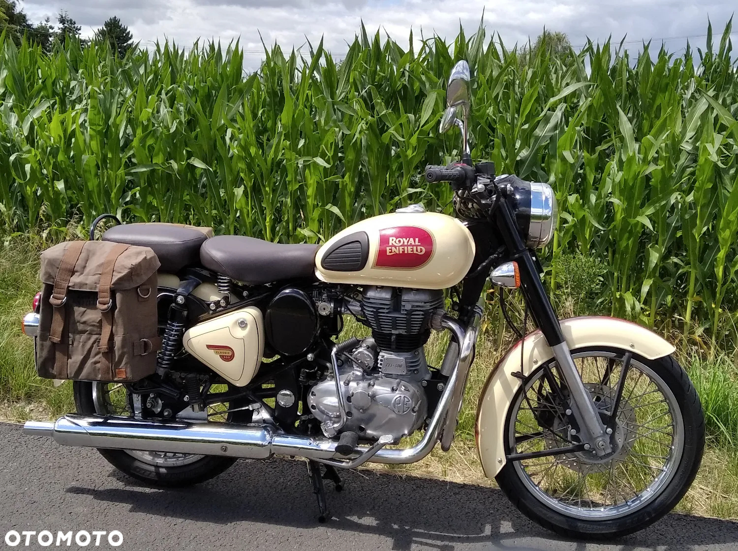Royal Enfield Classic - 4