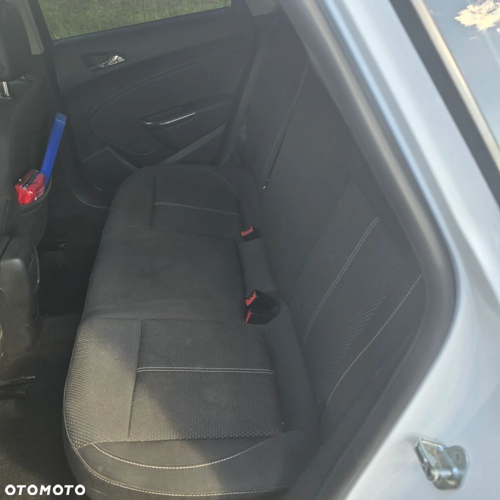 Opel Astra 1.7 CDTI DPF (119g) Innovation - 7