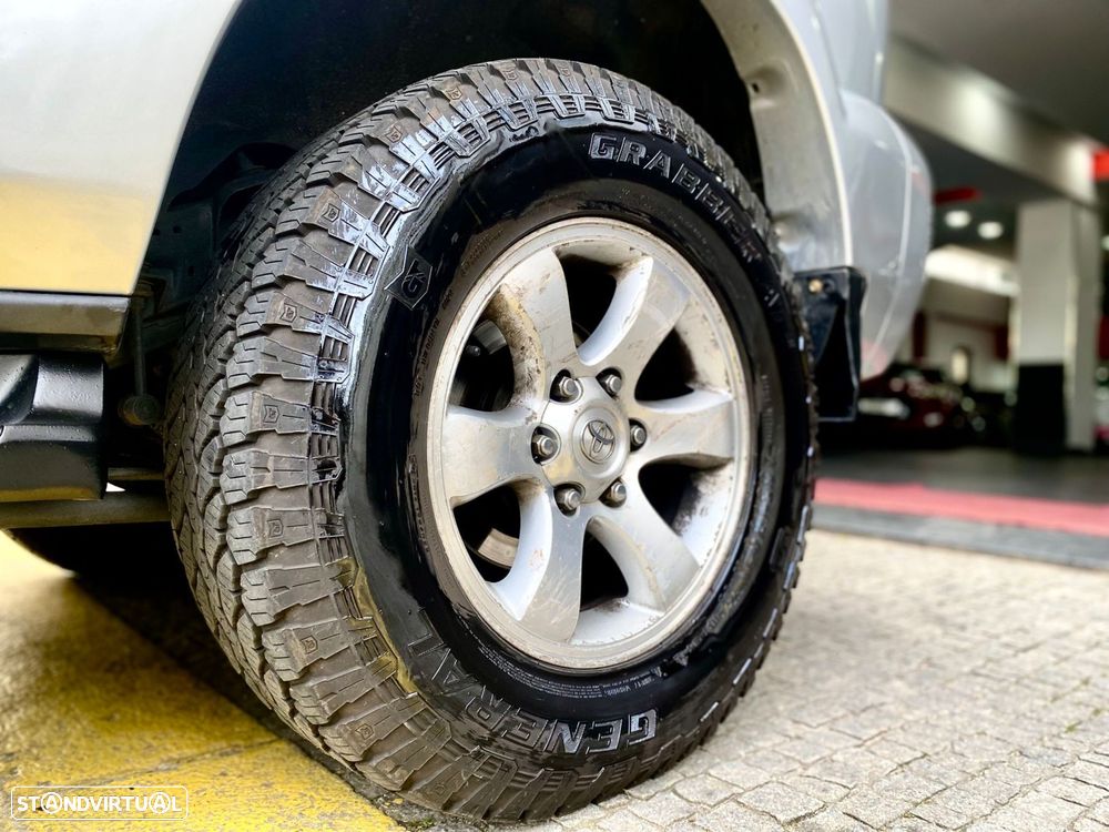 Toyota Land Cruiser 3.0 D-4D Std. Aut - 13